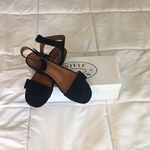 ❤️STEVE MADDEN❤️ Ankle Strap Suede Sandals